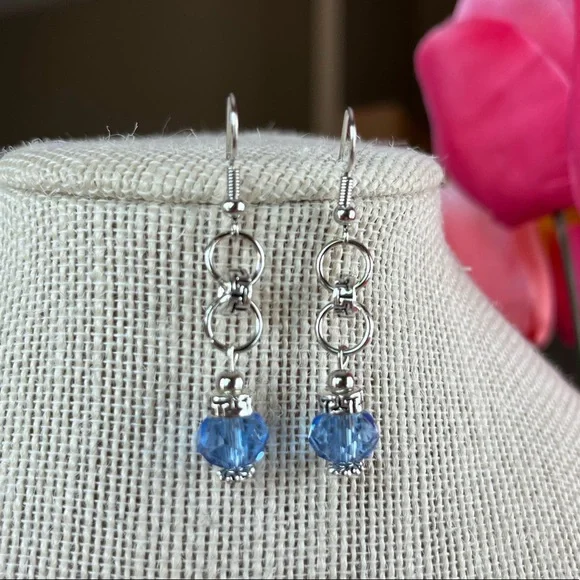 💙Handmade Earrings 💙 - Picture 3 of 9